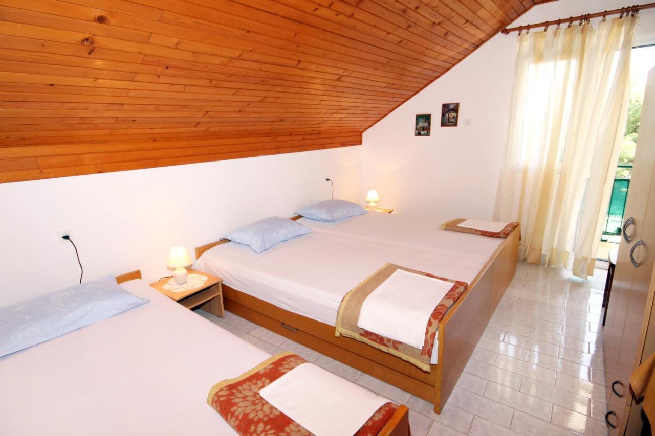 Apartments By The Sea Basina, Hvar - 542 Vrbanj Екстер'єр фото